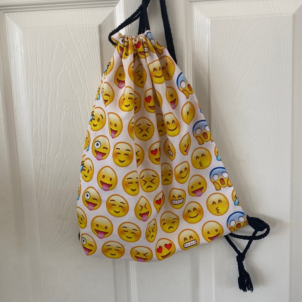 Emoji drawstring bag